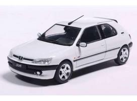 PRE-ORD3R Solido Modeliukas 1/43 1994 Peugeot 306 S16, white