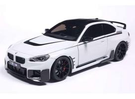 PRE-ORD3R Solido Modeliukas 1/18 2025 BMW M2 Performance parts, white