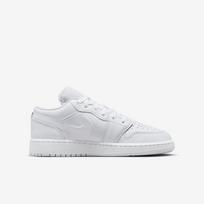 Air Jordan 1 Low GS - Dydis 38.5 (553560-136 Laisvalaikio batai)