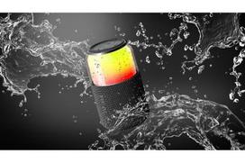 Nešiojama Bluetooth kolonėlė RGB apšvietimas REAL-EL X-705 Black 5W
