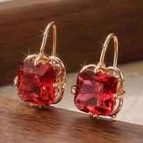 Vintage Square Red Synthetic Zircon Inlaid Golden Plated Dangle Earrings Women Elegant Exquisite Banquet Wedding Jewelry Crafts Red