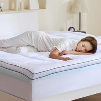 10 cm memory foam čiužinio viršutinis sluoksnis su vėsinančiu geliu, neslystančiu pagrindu ir skalbiamu užvalkalu