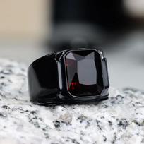 Huaya Men's Black/Red Square Zircon Inlaid Rings Unique Temperament Party Elite Men Delicate New Ring Jewelry Accessories 6 raudona