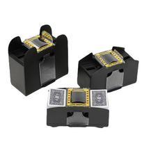 Baterijomis maitinamas automatinis kortų maišytuvas ir dalintojas 2, 4 arba 6 kortų kaladėms 2 decks (AA battery)