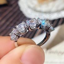 Hot Selling Single Row lab Moissanite Rings for Women Elegant Crystal  Sterling Silver Rings for Wedding  Size 6-10 6 sidabras