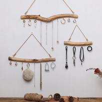 Senovinis sieninis medžio šakos papuošalų ekspozicijos stovas ir karolių pakabukas 45cm Wood Stick (6 Hooks)