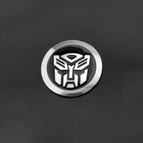 Transformerių 3D transformacijos kolekcionuojami automobilio lipdukai - Cinko lydinys Tinka „Transformers“ gerbėjams Nuplėškite ir priklijuokite transporto priemonės dekoravimui 1pc white