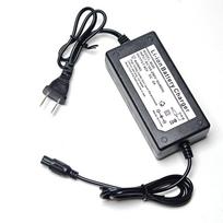 42V 2A išmanusis greitasis įkroviklis dviratėms elektrinėms paspirtukams su 36V ličio baterijomis DC5.5*2.5 US 1.5m cable