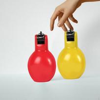2 vnt. rankinis švilpukas, stiprus sportinis, žygiams, patalpoms yellow and red
