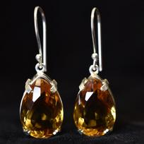 Natūralus 65,55 ct SERTIFIKUOTAS 7 spalvų pokyčio aleksandritas KRIAUŠĖS formos auskarų pora Brangakmeniai MY.ER-31-NS 21.2 mm approx.