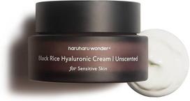Haruharu Wonder Black Rice Hyaluronic Cream Unscented bekvapis intensyviai drėkinantis veido kremas su juodųjų ryžių ekstraktu, 50 ml.