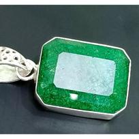 Natūralus žalias smaragdas 44ct smaragdinio pjūvio 925 svarų sterlingų sidabro pakabukas Sertifikuotas 28.9 mm Approx. žalia