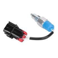 Neutralios padėties jungiklio keitimas Nissan Navara D22 2001 2012
