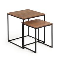 Šoniniai stalai 2 vnt. su riešutmedžio dekoro stalviršiu 45x45 cm Yoana – Kave Home