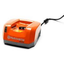 Akumuliatorių įkroviklis HUSQVARNA QC330