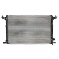 Variklio aušinimo radiatorius THERMOTEC D7W082TT