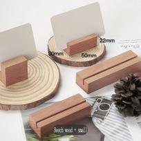 Riešuto/Buko medienos kortelių laikiklis - Paprasto stiliaus nuotraukų ir meniu padėklas 1pc balta