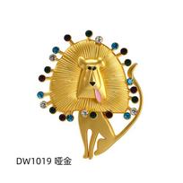 Retro golden lion brooch temperament high-end men's suit accessories animal pin new environmentally friendly corsage
