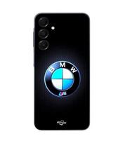 Dėklas - Maniacase - Samsung Galaxy A16 - BMW M logotipas - Silikonas - Švytintis karbonas juoda
