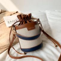 Moteriški pečių krepšiai Cilindras PU odinis kibiras Crossbody Krepšys Laisvalaikio raišteliai Rankinės Piniginė kelionėms apsipirkti 16X20X12cm ruda
