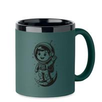Graviruotas puodelis "He is an astronaut"
