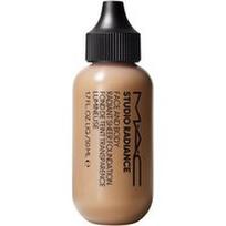 MAC - Studio Radiance Face And Body Radiant Sheer Foundation Makiažo pagrindai 50 ml Nr. N3