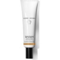 Bobbi Brown - Vitamin Enriched Skin Tint Spf 15 Maskuojamosios priemonės 50 ml Nr. 2 Medium