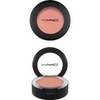 MAC - Powder Kiss Soft Matte Eyeshadow Akių šešėliai 1.5 g Strike A Pose