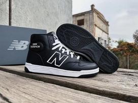 New Balance BB480COB laisvalaikio batai – klasikinis korvpalliniu įkvėptas dizainas, kokybė ir universalumas