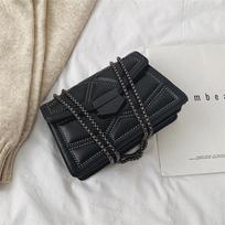 Rivet Chain Small Crossbody Krepšiai Moterims Pečių Messenger Bag Lady Rankinės 23.6*16.5*9.5cm juoda