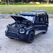 1:32 Mercedes Benz G700 Salono Automobilio Centrinio Valdymo Papuošalai Vaikų Žaislinis Automobilis Šventinė Dovana Berniukui Vyrui Visureigis juoda