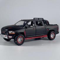 1:32 Dodge Ram Pikapas Lydinio Visureigis Diecast Modelis Garsas Šviesa Žaislas Namų Dekoro Ornamentai Vaikų Gimtadienio Dovana juoda
