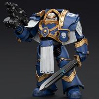 Ultramarines Cataphractii Terminator Squad Sergeant with Power Sword Warhammer The Horus Heresy 1/18 Figūrėlė 14 cm