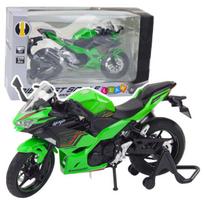 Metalinis sportinio motociklo modelis su šviesos ir garso efektais, 1:12, žalias