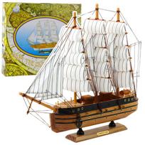 Kolekcinis dekoratyvinis laivo modelis, 39x36 cm, baltas