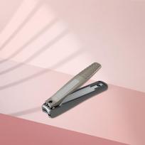 Nail clipper with container for nails BEAUTY & CARE 20 KBC-20