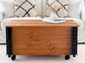 Dėdės Joe´s kavos staliukas XL Light Chest Table Chest in Vintage Shabby Chic Style Solid Wood in Brown with Storage Space and Lid Wooden Box Side Table Country House Living Room Table Medinis stalas