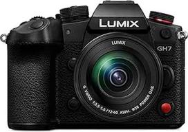 "Panasonic Lumix DC-GH7ME", 25,2 MP, atviri vartai, C4K/4K 4:2:2 60/50p vaizdo įrašas, fazinis hibridinis AF, aktyvus, LUT, 32 bitų "Float Audio", OLED vaizdo ieškiklis, sukamas monitorius, juodas, su objektyvu H-FS12060
