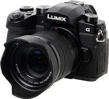 Kompaktinis Panasonic Lumix DC-G90 fotoaparatas + 12-60 mm juodas