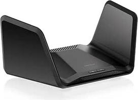 NETGEAR Nighthawk Tri-band WiFi 6E maršrutizatorius (RAXE300) - Saugumo funkcijos, AXE7800 WiFi Gigabit greitis (iki 7,8Gb/s), nauja 6 GHz dažnių juosta, 8 srautai, apimantys iki 185 m2 ir 40 įrenginių