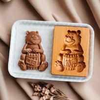 DIY Wooden Shortbread Mold Raspberry Heart Carved Gingerbread Cookie Mold Kitchen Cutter Molds for Valentine's Day Easter Party