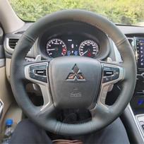 For Mitsubishi Pajero Sport III Montero 2015- Hand-stitched black  Leather Non-slip Car steering wheel Cover Red line style