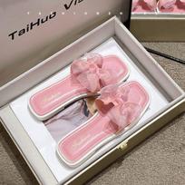 Girls' Soft-Soled Slip-On Flip-Flops: Simple, Stylish Summer Sandals for Mother-Daughter Outings 32-33 (One Size Smaller)