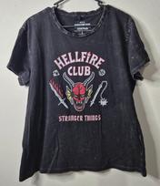 Stranger Things Hellfire Club Veikėjo Marškinėliai Moteriškas Dydis L Naujas su Etiketėmis Netflix 2XL