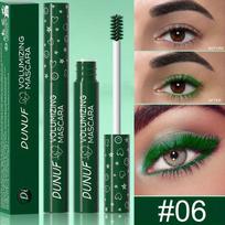 „Green Mascara“ apimtį ilginantis ir garbanojantis vandeniui atsparus tušas, skirtas visų tipų odai, nesuteptas plonas šepetėlis, kad būtų lengva tepti žalia