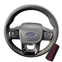 Perforuotos odos dangtelis Rankų siuvimo Automobilio vairo dangtelis Apdaila Juoda Ford Ranger Everest -2024 Red Thread