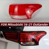 Suderinamas galinio žibinto dangtelis Mitsubishi Outlander 16-21 modeliams (Stabdys ir Posūkis). Passenger's side outer tail light cover (R)