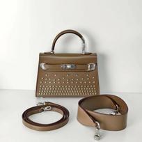 Rivet BOX karvės odos antros kartos krepšys sidabrinė sagtelė madinga universali mini odinė paštininko krepšys platus peties dirželis peties krepšys Mini version (length 19cm)