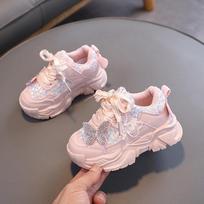 Mergaičių sportbačiai su kaspinėliu, minkštu padu, neslystantys, amžius 1-6 metai - pralaidūs orui ir universalūs Size 22 - 14cm rožinė