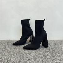 Elastiniai batai, kvėpuojantys, storu kulnu, megzti, smailiu dizainu, elegantiški, nišiniai, trumpi, ploni, madingi, lengvi 35 juoda
